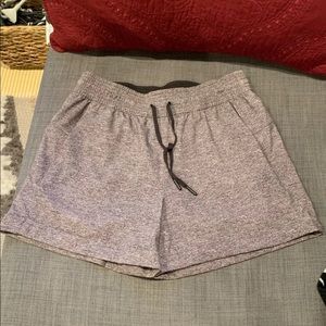 Lululemon Spring Break away shorts